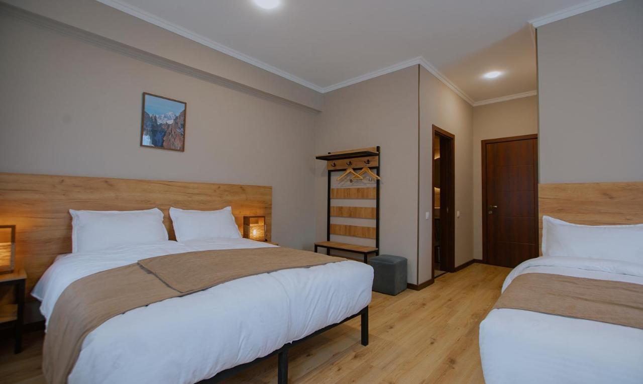 Northgate Hotel Kazbegi Eksteriør billede