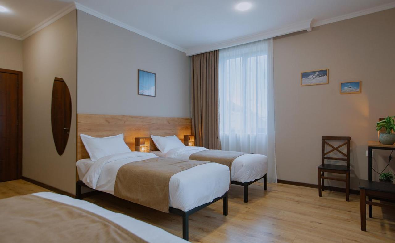 Northgate Hotel Kazbegi Eksteriør billede